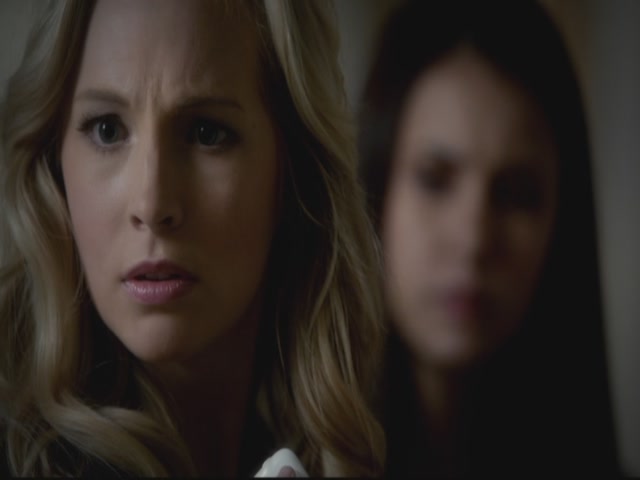 VampireDiariesWorld-dot-org-S3TVD_3x13BringingOutTheDead0489.jpg