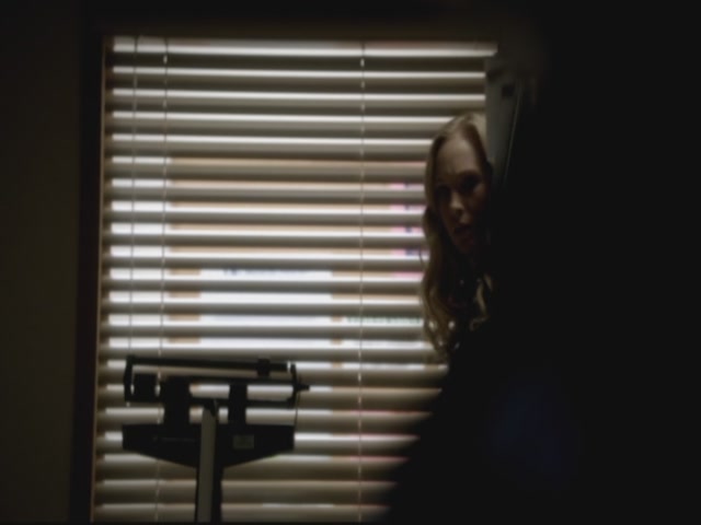 VampireDiariesWorld-dot-org-S3TVD_3x13BringingOutTheDead0514.jpg