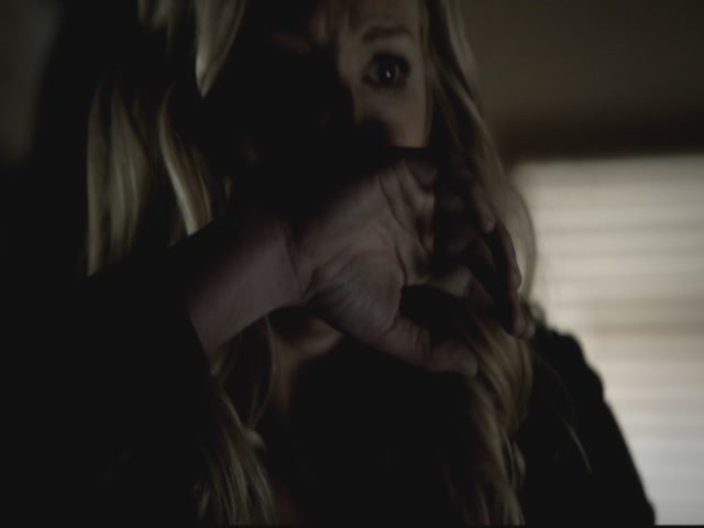 VampireDiariesWorld-dot-org-S3TVD_3x13BringingOutTheDead0527.jpg