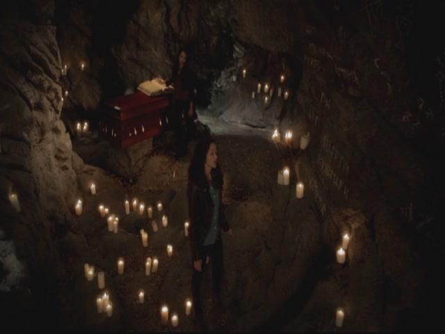 VampireDiariesWorld-dot-org-S3TVD_3x13BringingOutTheDead0548.jpg