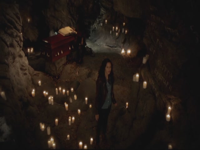 VampireDiariesWorld-dot-org-S3TVD_3x13BringingOutTheDead0551.jpg