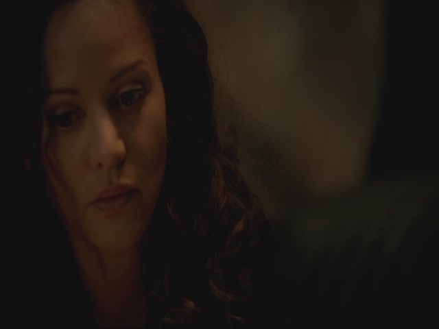 VampireDiariesWorld-dot-org-S3TVD_3x13BringingOutTheDead0598.jpg