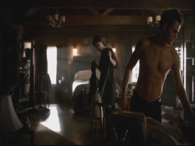 VampireDiariesWorld-dot-org-S3TVD_3x13BringingOutTheDead0619.jpg