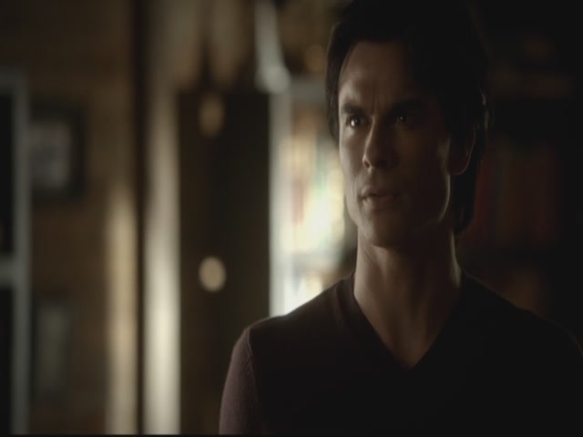 VampireDiariesWorld-dot-org-S3TVD_3x13BringingOutTheDead0647.jpg