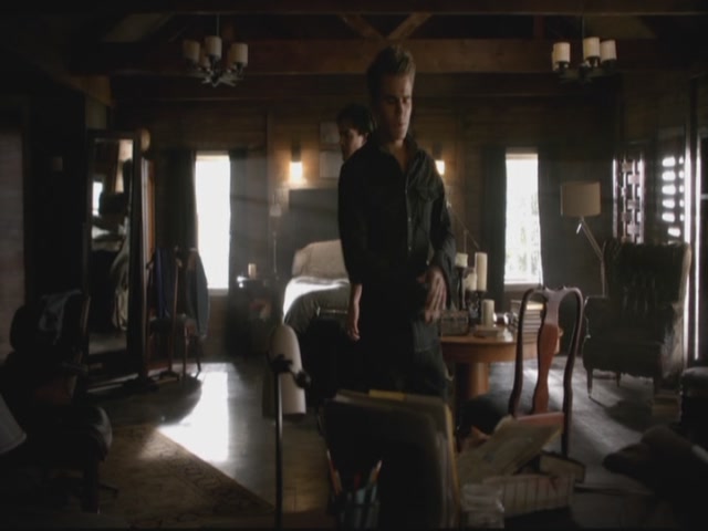 VampireDiariesWorld-dot-org-S3TVD_3x13BringingOutTheDead0651.jpg