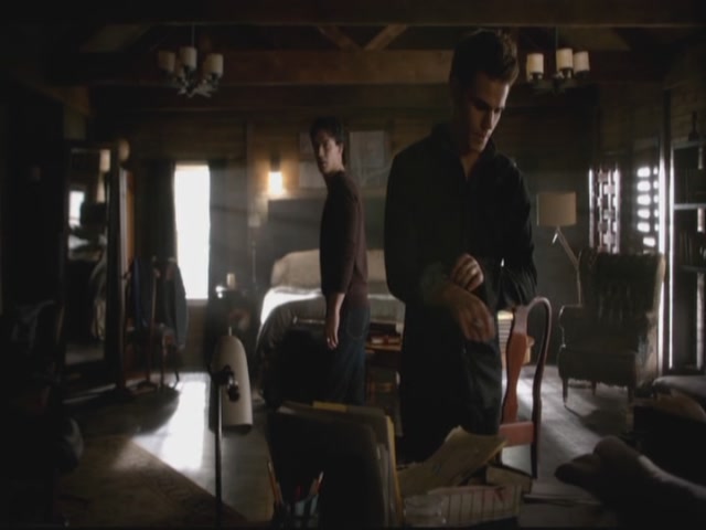 VampireDiariesWorld-dot-org-S3TVD_3x13BringingOutTheDead0652.jpg