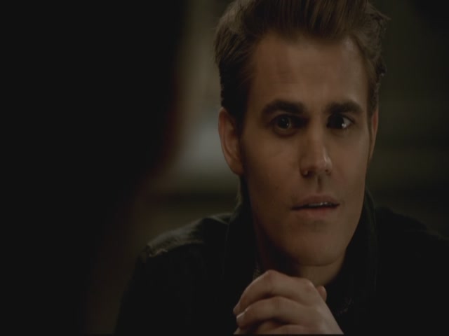 VampireDiariesWorld-dot-org-S3TVD_3x13BringingOutTheDead1187.jpg