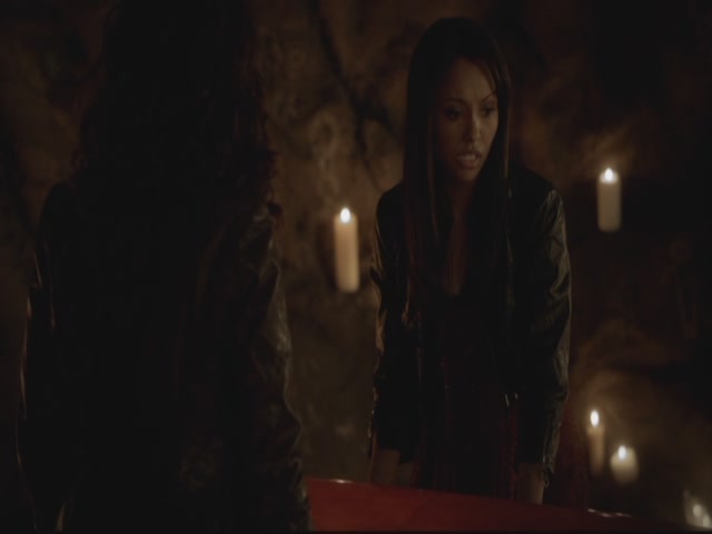 VampireDiariesWorld-dot-org-S3TVD_3x13BringingOutTheDead1336.jpg
