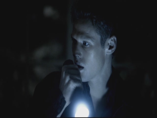 VampireDiariesWorld-dot-org-S3TVD_3x13BringingOutTheDead1512.jpg