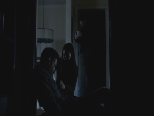 VampireDiariesWorld-dot-org-S3TVD_3x13BringingOutTheDead1560.jpg