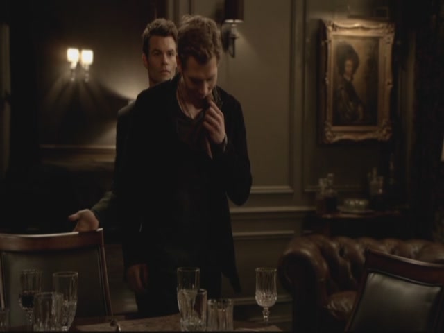VampireDiariesWorld-dot-org-S3TVD_3x13BringingOutTheDead1645.jpg