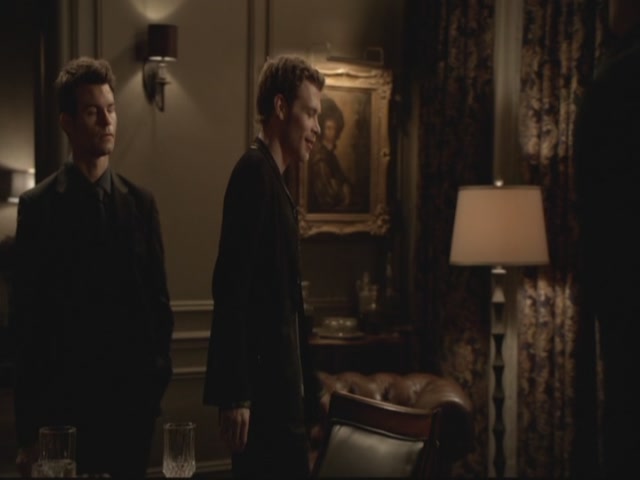 VampireDiariesWorld-dot-org-S3TVD_3x13BringingOutTheDead1690.jpg