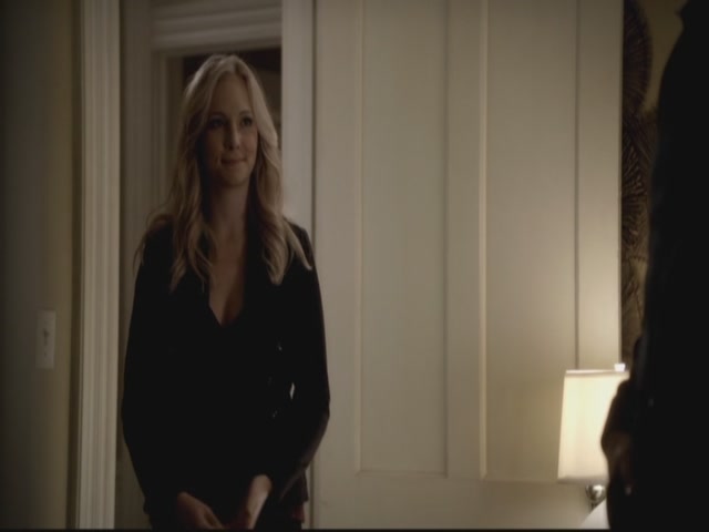 VampireDiariesWorld-dot-org-S3TVD_3x13BringingOutTheDead1749.jpg
