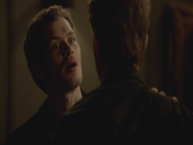 VampireDiariesWorld-dot-org-S3TVD_3x13BringingOutTheDead1917.jpg