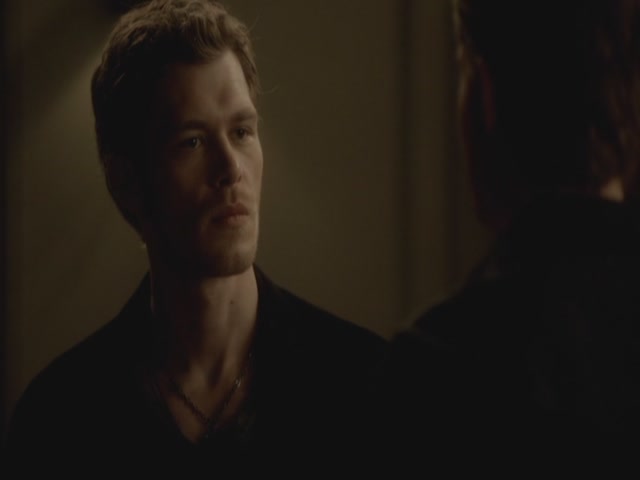 VampireDiariesWorld-dot-org-S3TVD_3x13BringingOutTheDead1922.jpg