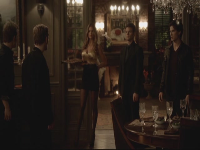 VampireDiariesWorld-dot-org-S3TVD_3x13BringingOutTheDead1926.jpg