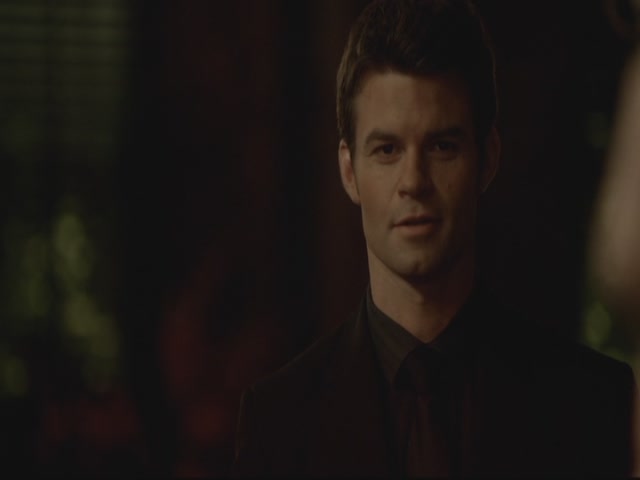 VampireDiariesWorld-dot-org-S3TVD_3x13BringingOutTheDead1968.jpg