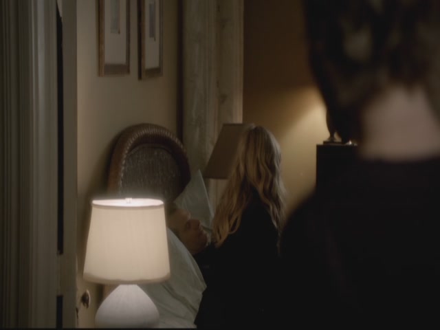 VampireDiariesWorld-dot-org-S3TVD_3x13BringingOutTheDead1980.jpg
