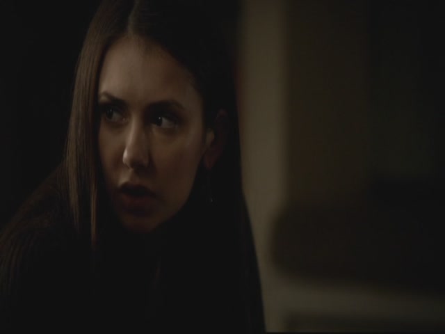 VampireDiariesWorld-dot-org-S3TVD_3x13BringingOutTheDead2006.jpg