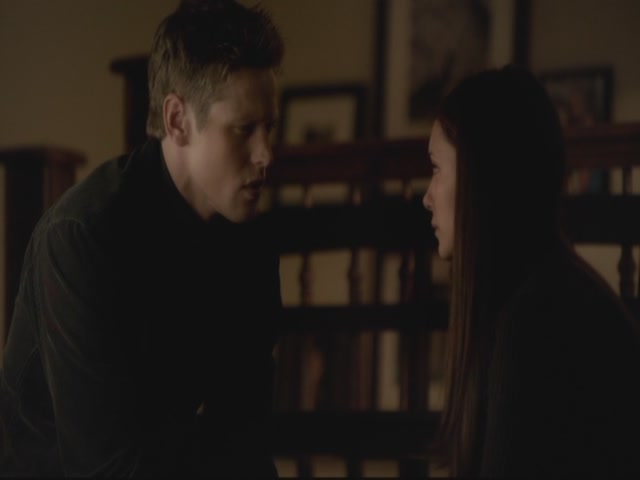 VampireDiariesWorld-dot-org-S3TVD_3x13BringingOutTheDead2021.jpg