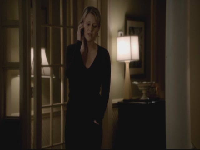 VampireDiariesWorld-dot-org-S3TVD_3x13BringingOutTheDead2104.jpg