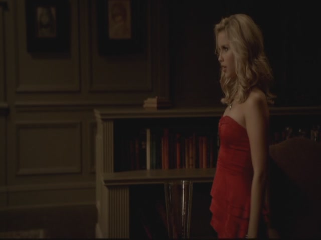 VampireDiariesWorld-dot-org-S3TVD_3x13BringingOutTheDead2155.jpg