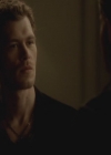 VampireDiariesWorld-dot-org-S3TVD_3x13BringingOutTheDead1922.jpg