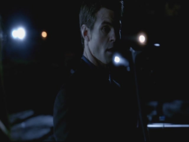 VampireDiariesWorld-dot-org-S3TVD_3x14DangerousLiaisons0121.jpg