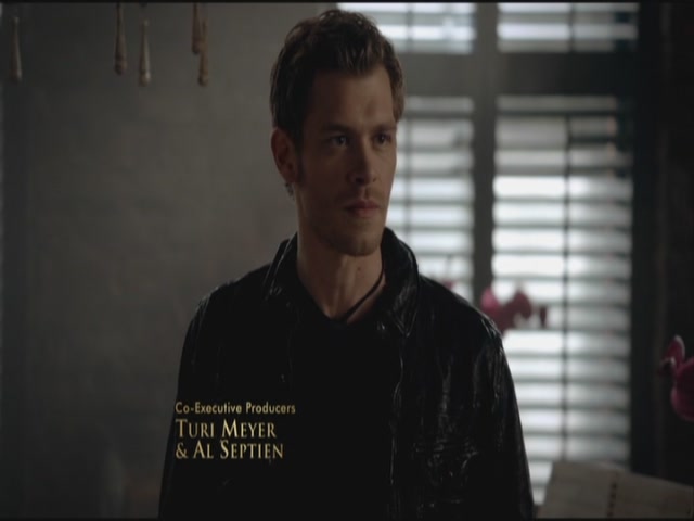 VampireDiariesWorld-dot-org-S3TVD_3x14DangerousLiaisons0255.jpg