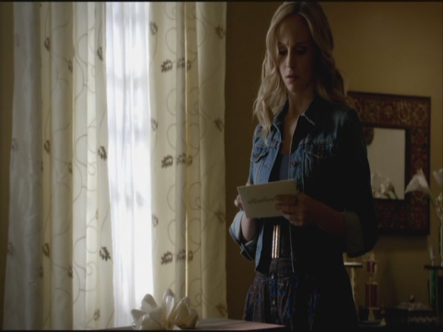 VampireDiariesWorld-dot-org-S3TVD_3x14DangerousLiaisons0391.jpg