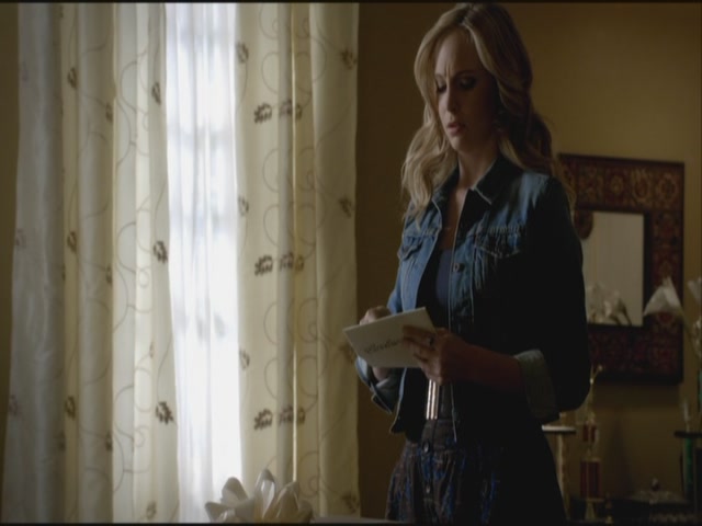 VampireDiariesWorld-dot-org-S3TVD_3x14DangerousLiaisons0392.jpg