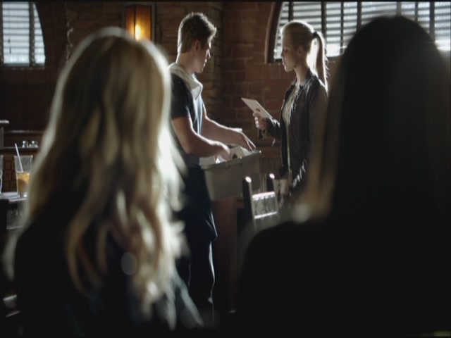 VampireDiariesWorld-dot-org-S3TVD_3x14DangerousLiaisons0494.jpg