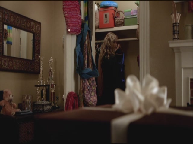 VampireDiariesWorld-dot-org-S3TVD_3x14DangerousLiaisons0631.jpg