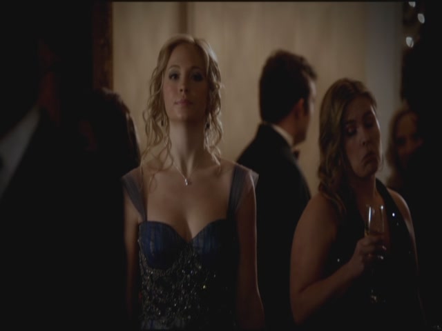 VampireDiariesWorld-dot-org-S3TVD_3x14DangerousLiaisons0648.jpg