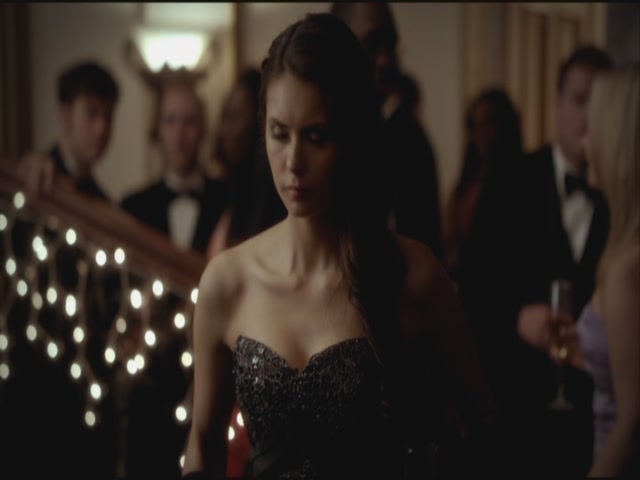 VampireDiariesWorld-dot-org-S3TVD_3x14DangerousLiaisons0712.jpg