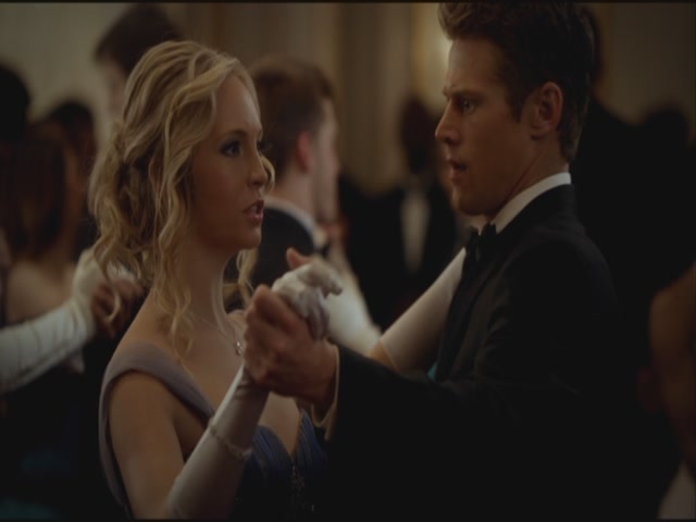 VampireDiariesWorld-dot-org-S3TVD_3x14DangerousLiaisons0849.jpg