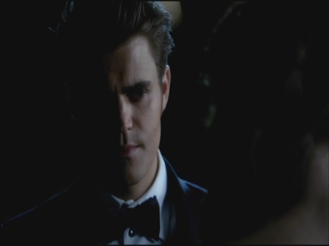 VampireDiariesWorld-dot-org-S3TVD_3x14DangerousLiaisons0919.jpg