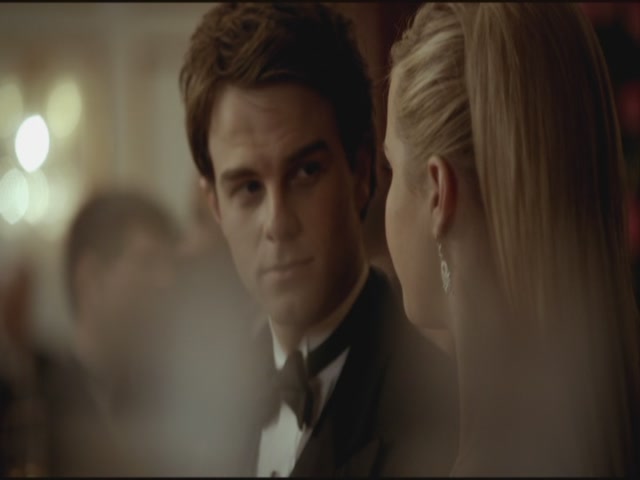 VampireDiariesWorld-dot-org-S3TVD_3x14DangerousLiaisons0971.jpg