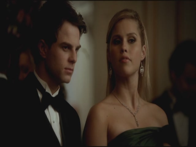 VampireDiariesWorld-dot-org-S3TVD_3x14DangerousLiaisons0975.jpg