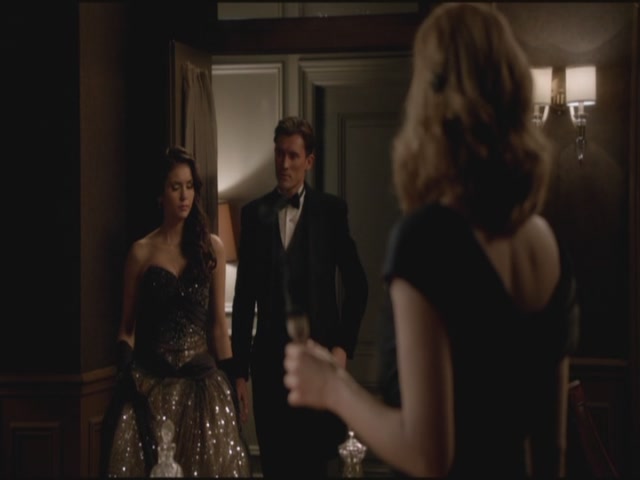 VampireDiariesWorld-dot-org-S3TVD_3x14DangerousLiaisons1082.jpg