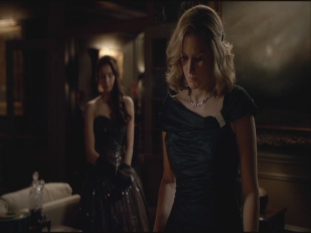 VampireDiariesWorld-dot-org-S3TVD_3x14DangerousLiaisons1245.jpg