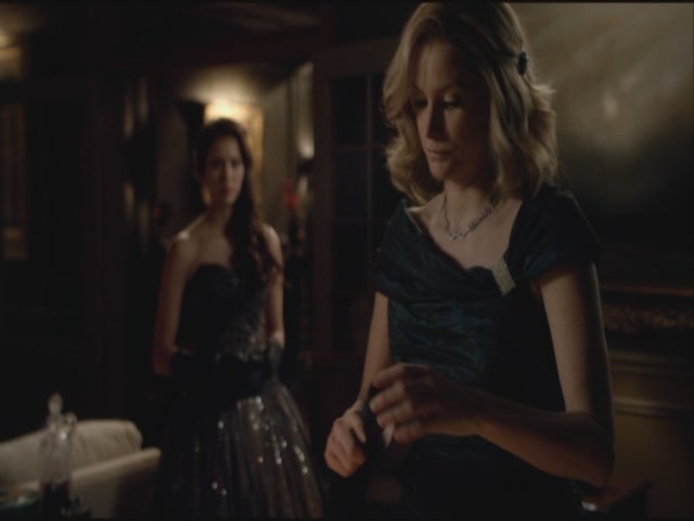 VampireDiariesWorld-dot-org-S3TVD_3x14DangerousLiaisons1264.jpg