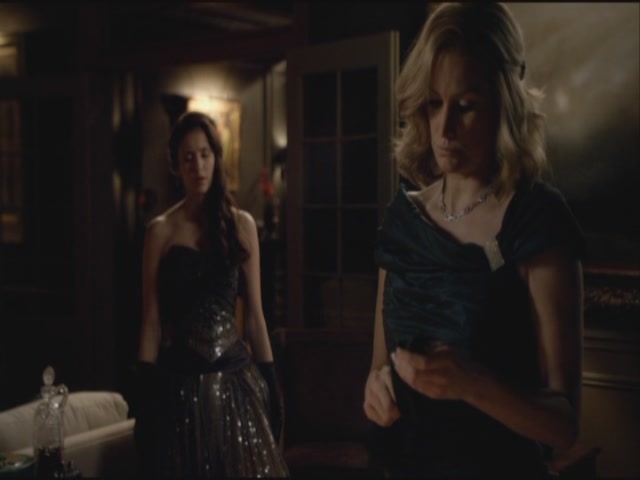 VampireDiariesWorld-dot-org-S3TVD_3x14DangerousLiaisons1265.jpg