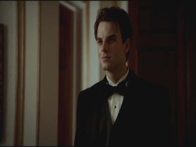 VampireDiariesWorld-dot-org-S3TVD_3x14DangerousLiaisons1382.jpg