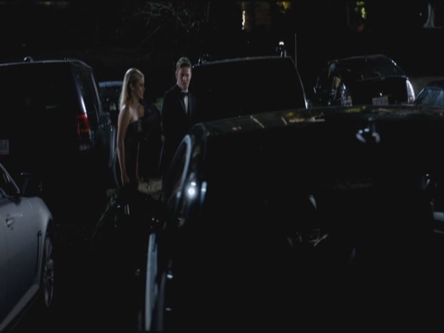 VampireDiariesWorld-dot-org-S3TVD_3x14DangerousLiaisons1427.jpg