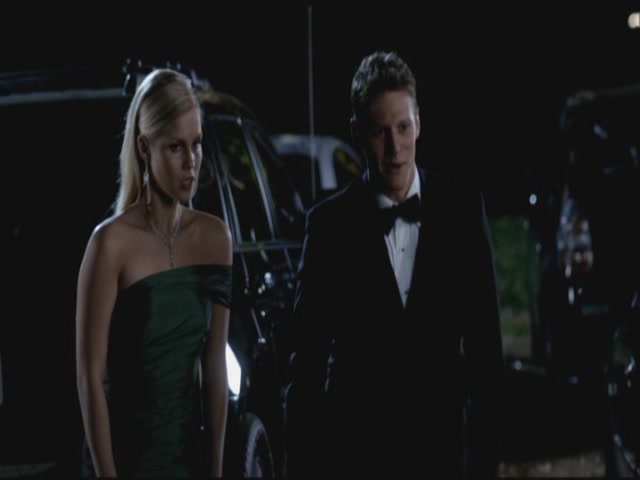 VampireDiariesWorld-dot-org-S3TVD_3x14DangerousLiaisons1432.jpg