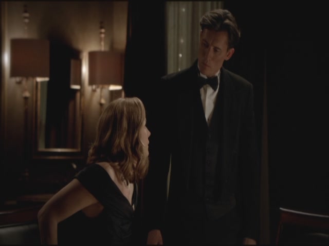 VampireDiariesWorld-dot-org-S3TVD_3x14DangerousLiaisons1965.jpg