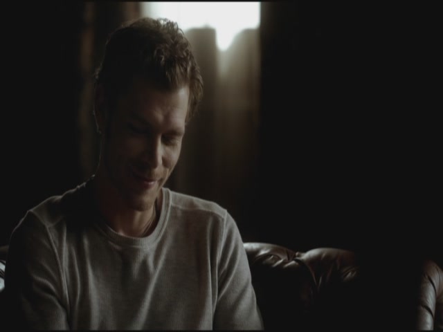 VampireDiariesWorld-dot-org-S3TVD_3x15AllMyChildren0248.jpg