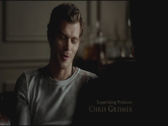 VampireDiariesWorld-dot-org-S3TVD_3x15AllMyChildren0256.jpg