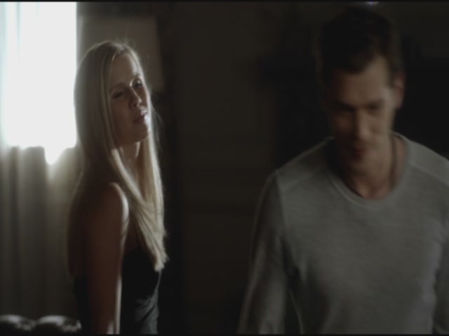 VampireDiariesWorld-dot-org-S3TVD_3x15AllMyChildren0262.jpg